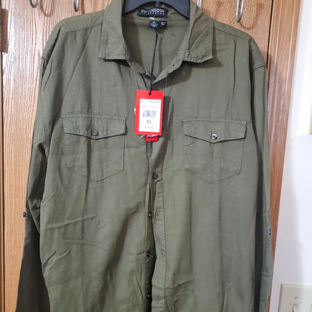 Men's XL casual shirt